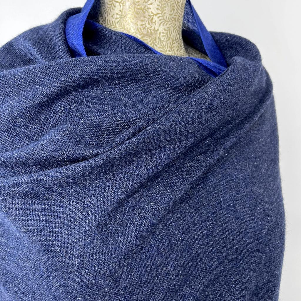 Large écharpe, étole, châle BLEU MARINE cachemire laine top qualité cadeau