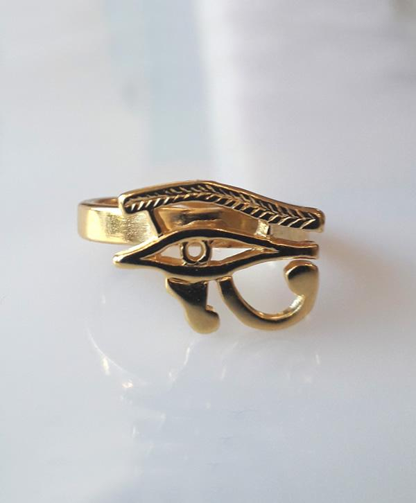 Bague oeil d'Horus plaqué or