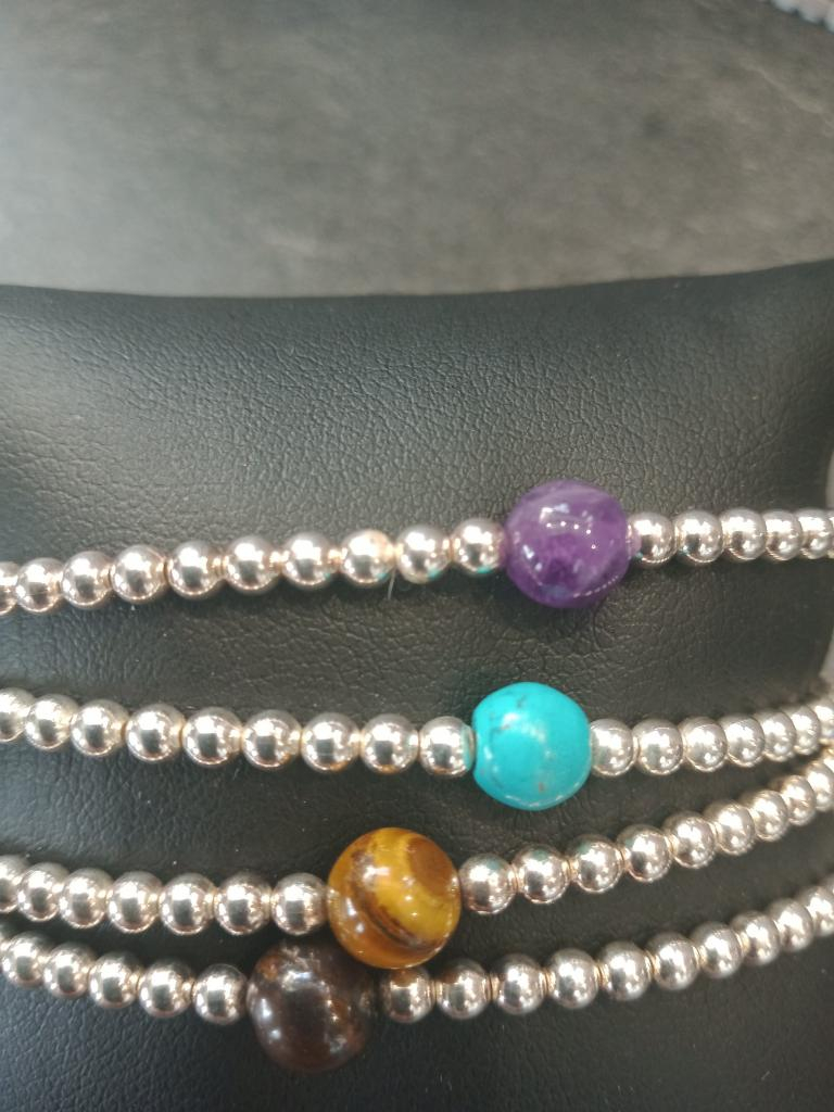 Lot d'un Bracelet de Shungite avec un bracelet d'argent au choix