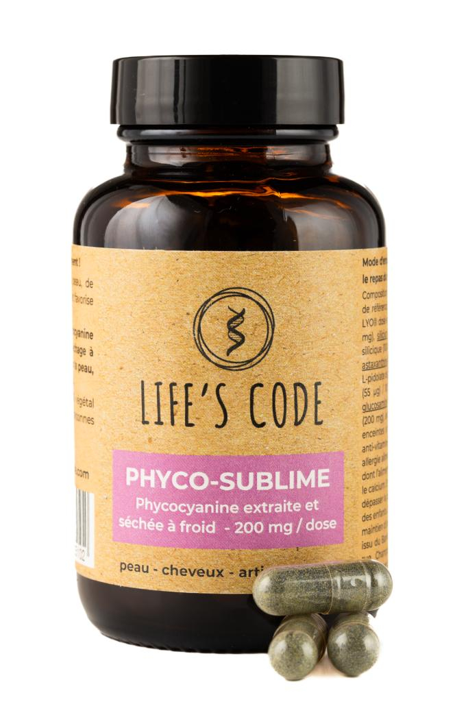 Phyco-Sublime 200 : Phycocyanine lyophilisée 200 mg par dose + 9 acteurs protégeant la peau, les articulations - 60 gélules végétales - Cure de 1 mois