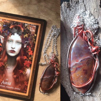 Astrild pendentif energetique  Agate mousse rouge 