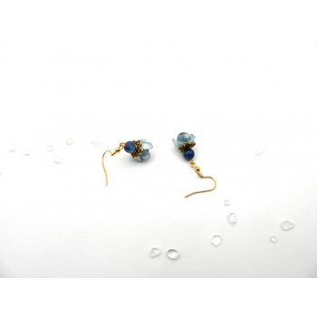 Boucles d'oreilles fleurs gemmes apatite bleue