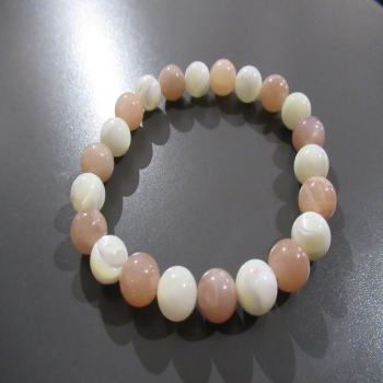 Bracelet en pierre de soleil et nacre