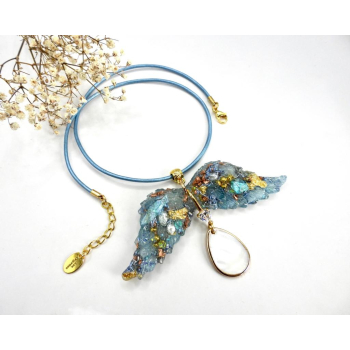 Collier orgonite ailes d'ange aigue marine