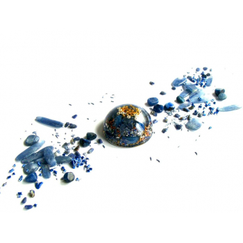 Demi sphère orgonite cyanite bleue petit modèle