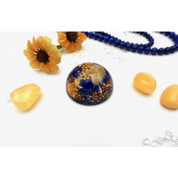 Demi sphère orgonite calcite orange et lapis lazuli petit modèle