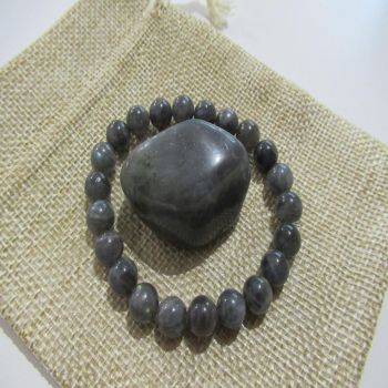 Ensemble bracelet et pierre de labradorite