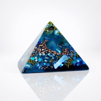 Orgonite pyramide Profondeurs Océanes - petit