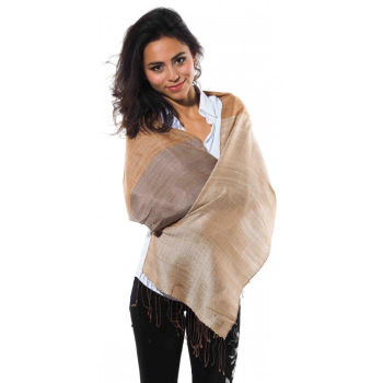 Foulard en soie Namea