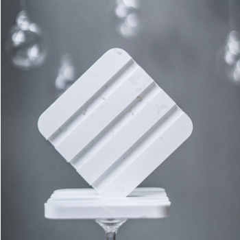 Porte savon durable et design carré - Coloris perle