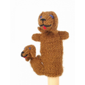 Marionette tricotée "chien avec enfant"