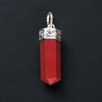 Pendentif en jaspe rouge