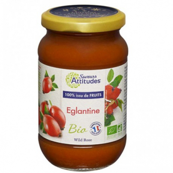 preparation-fruits-eglantine-bio-saveurs-attitudes