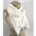 Étole, écharpe blanche en cachemire naturel et éthique du Népal.