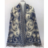 Étole laine bouillie transparente, brodée à la main sur des motifs paisley - blanc et bleu jean