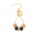 Boucles-d'oreille goutte dorée or fin avec filigrane et perles bois d'Acajou.