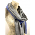 Etole, écharpe gris avec une bordure bleu en cachemire naturel et éthique du Népal.