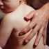 "Masse-moi" : Huile de soins bio dès la naissance